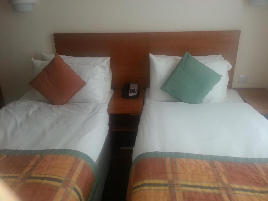 Sefton Express Hotel Ballasalla Rum bild